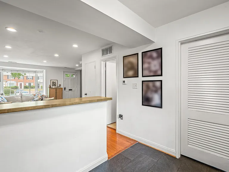 3908 Keller Ave — Photo 10