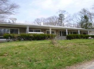 536 Wauregan Rd, Killingly, CT 06239