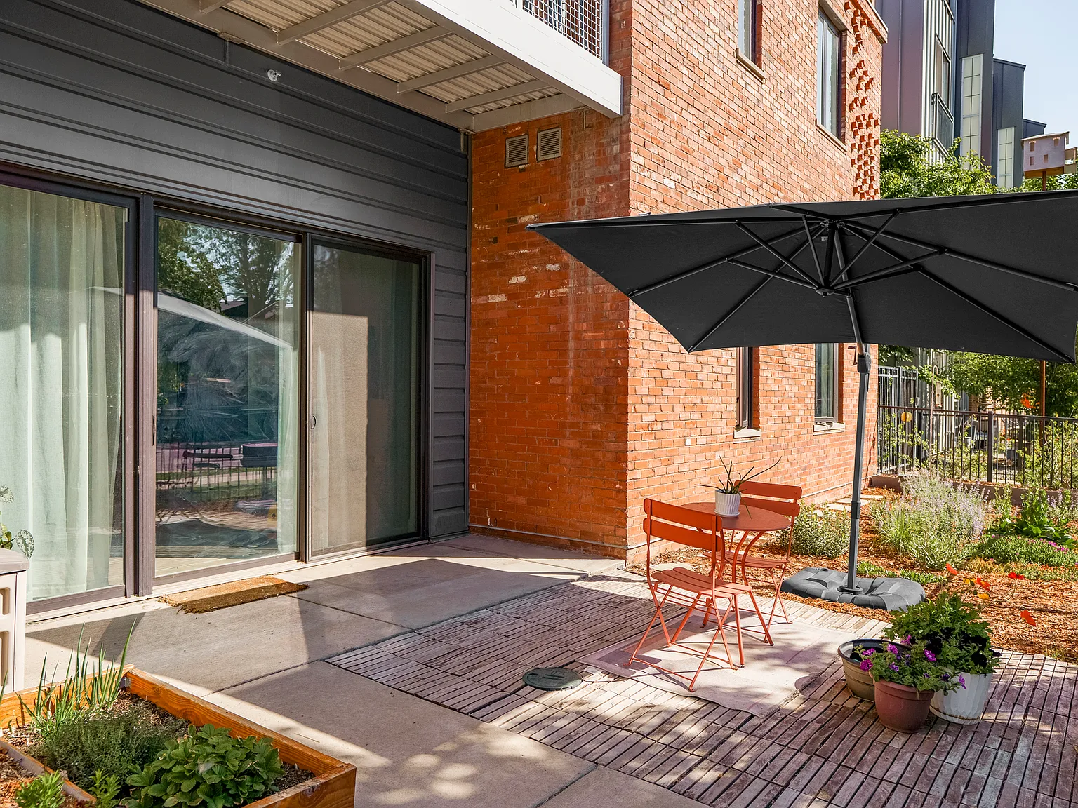 2 bed, 1162 sqft, $2,650 — Photo 4