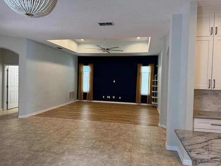 420 Park Lake Dr — Photo 18