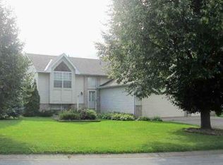 19416 Elsmere Ct, Farmington, MN 55024