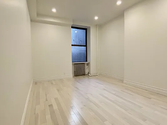 Rented by Compass | media 1