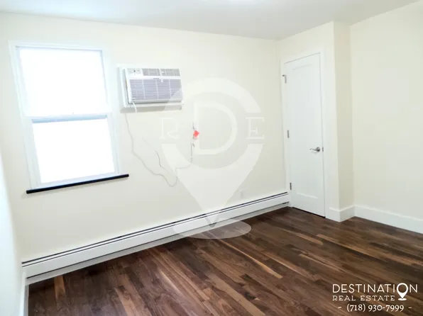 136 Smith St, Brooklyn, NY 11201