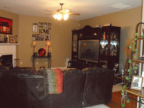 2nd image of 110 Brisbane Way