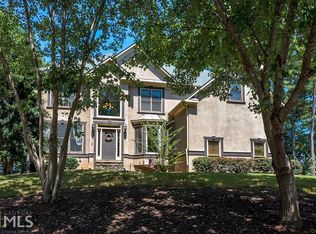 717 Whisper Wind Ct, Woodstock, GA 30189