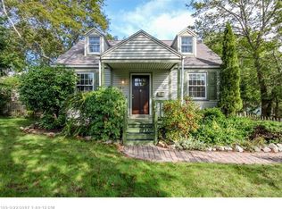 34 Longfellow Dr, Cape Elizabeth, ME 04107