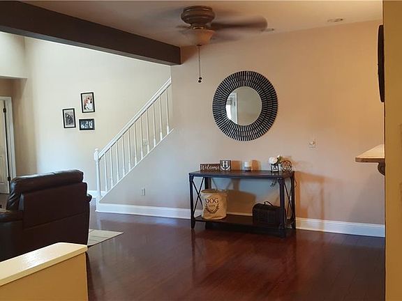 4th image of 4931 Umber Way S