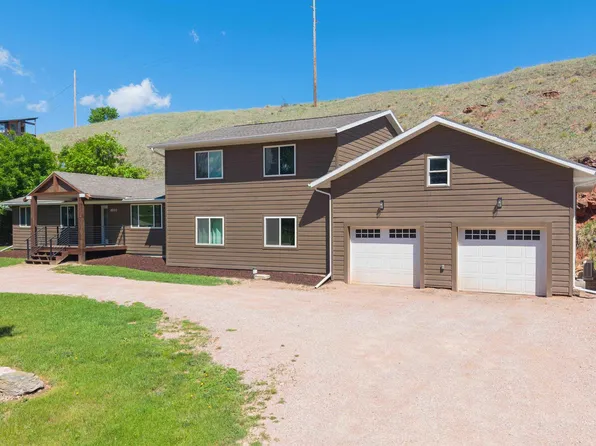 4950 Whispering Pines Dr, Rapid City, SD 57702