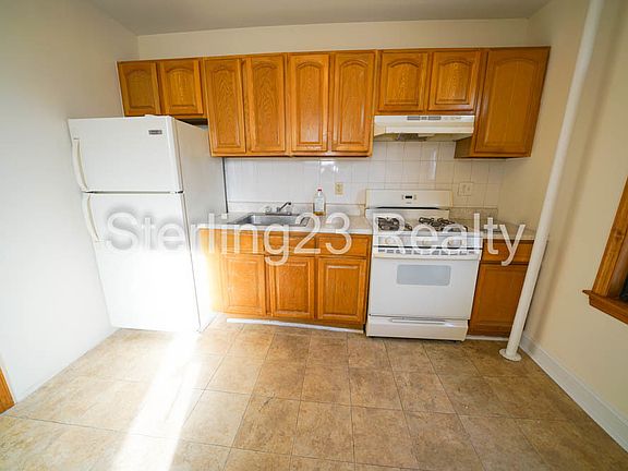 3rd image of 31-06 38th St #2G