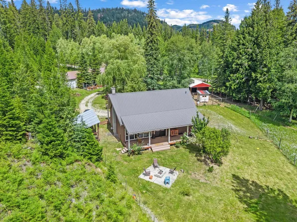 421 N Pickett Rd, Ione, WA 99139