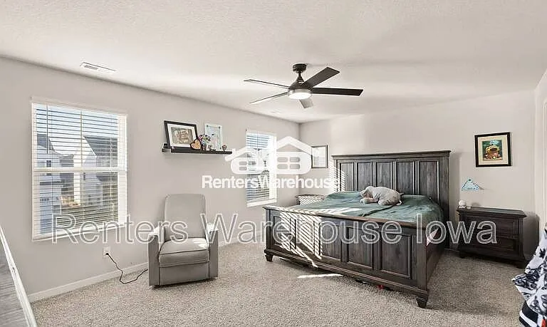 602 Elizabeth Ln NW — Photo 9