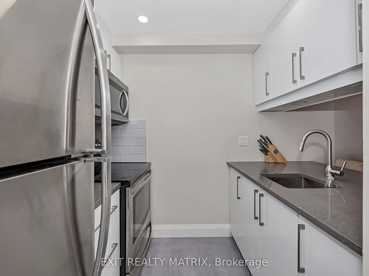 1 bed, $1,900 — Photo 4