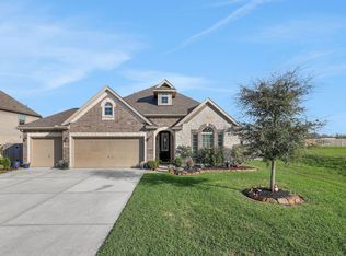 11706 Champions Gate Dr, Mont Belvieu, TX 77535