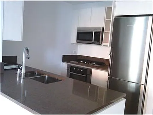 Rented by Douglas Elliman | media 37