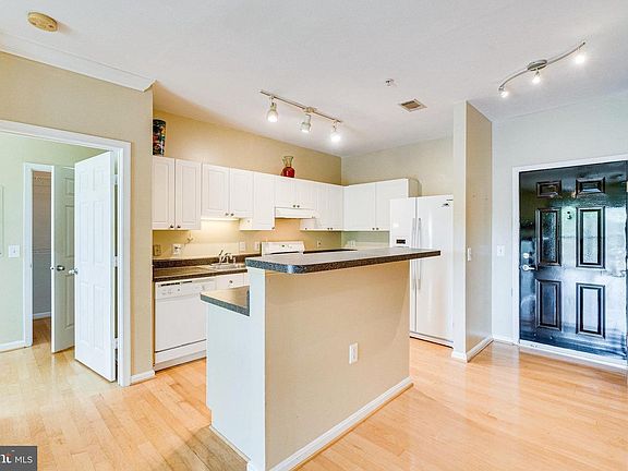 2nd image of 3851 Aristotle Ct APT 315