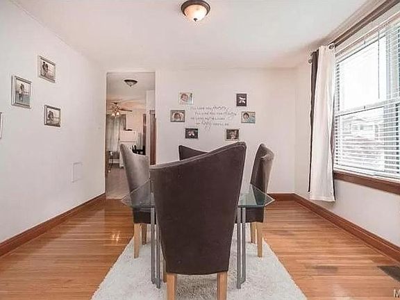 5th image of 5229 Lansdowne Ave #1