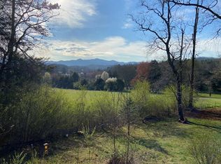 86 Wendover Dr, Franklin, NC 28734