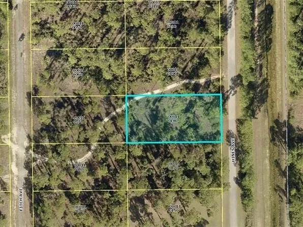 11 Hines Ave, Lehigh Acres, FL 33936