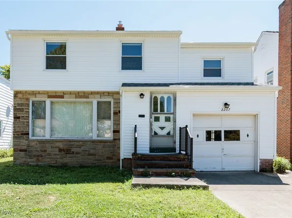 2207 Campus Rd, Beachwood, OH 44122