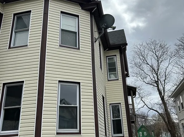 95 Quincy St, Springfield, MA 01109