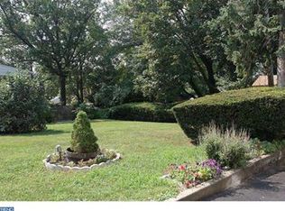 8037 Rugby St, Philadelphia, PA 19150