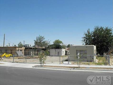 3rd image of 7127 Stiles Dr
