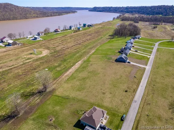  S Bluff Run Drive, Hanover, IN 47243