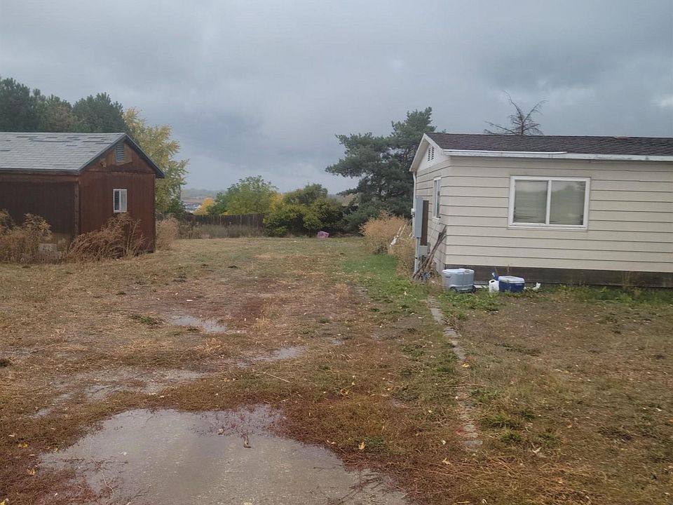 2nd image of 10519 Ridgeway Rd