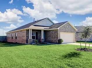 2210 Emerald Ln, Texas City, TX 77591