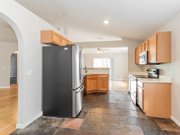 3246 Bellericay Ln — Photo 5