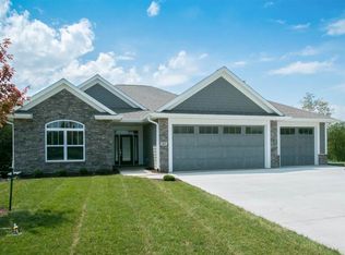 1051 Highland Park Ave, Coralville, IA 52241