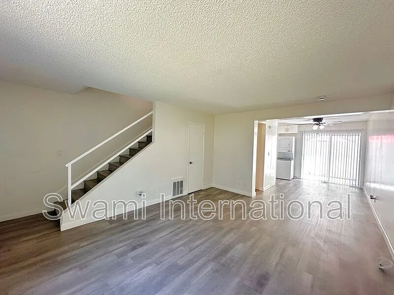 25907 Oak St #23 — Photo 7