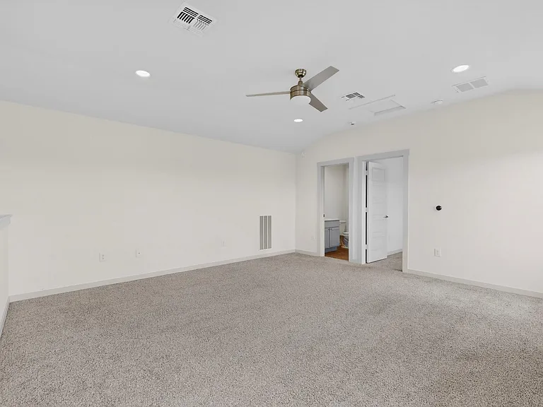 13712 Clerk St — Photo 12