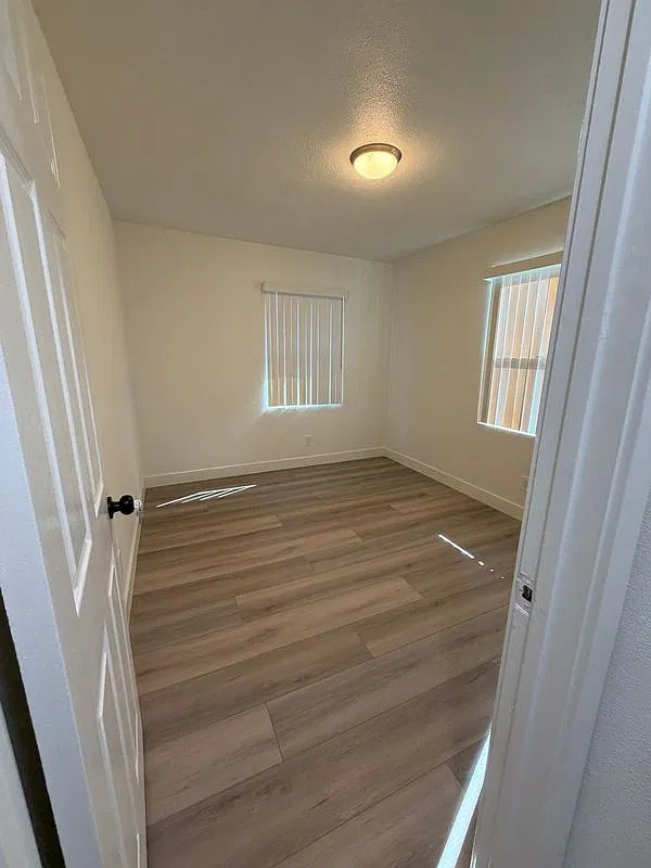 2 bed, 1.0 bath, 800 sqft, $2,800 — Photo 4
