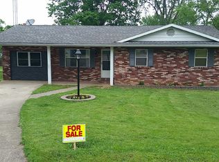 5 Roach Ct, Fredericktown, MO 63645