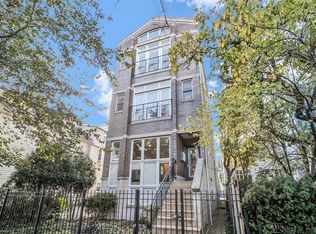 3040 N Sheffield Ave APT 3, Chicago, IL 60657