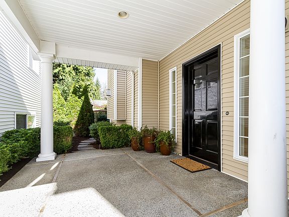 3rd image of 2373 132nd Ave SE