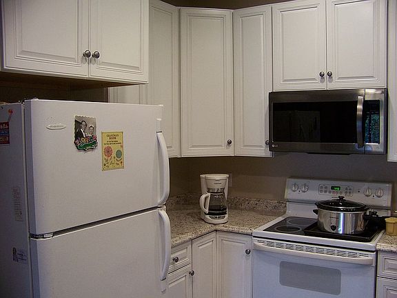 New kitchen cabinets