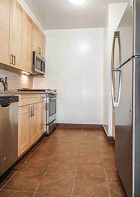 3rd image of 32 Water St #5R