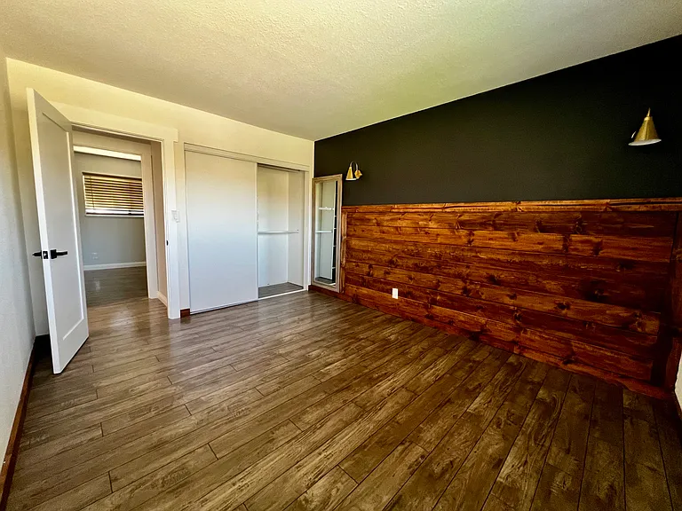604 Hudspeth St — Photo 14