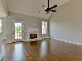 128 Washer Dr, La Vergne, TN 37086