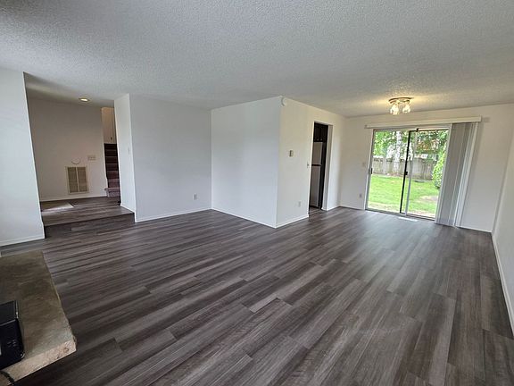 3rd image of 21627 127th Pl SE