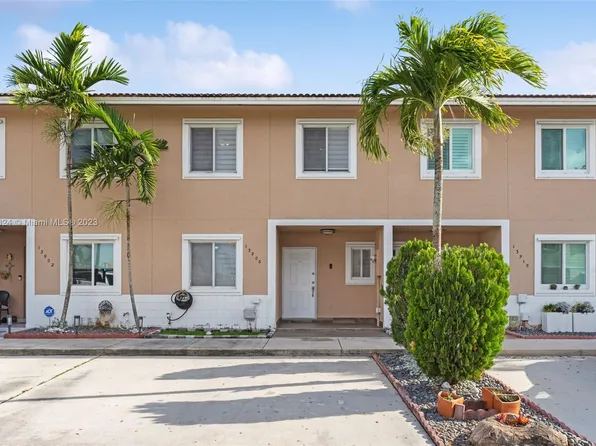 13906 SW 173rd Ter, Miami, FL 33177