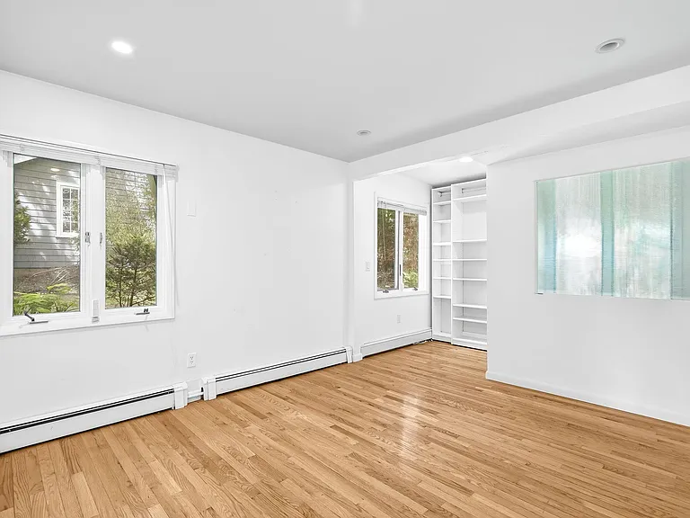 12 Seely Pl — Photo 23