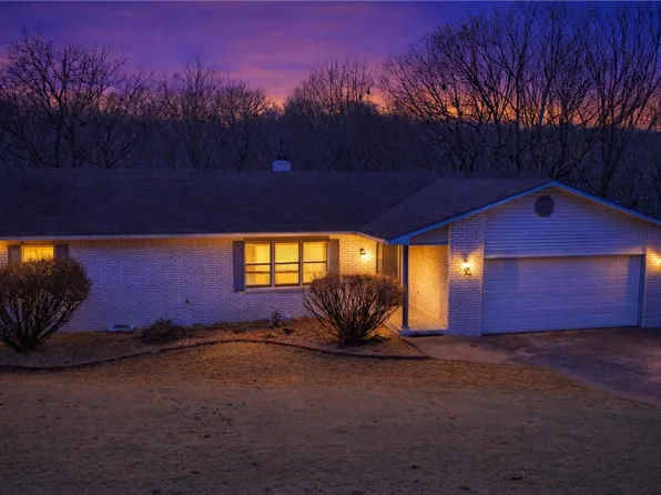 14341 Fox Rd, Rogers, AR 72756