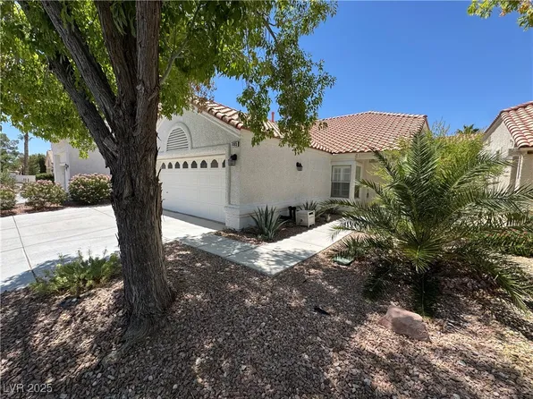7465 Desert Flame Ct, Las Vegas, NV 89149