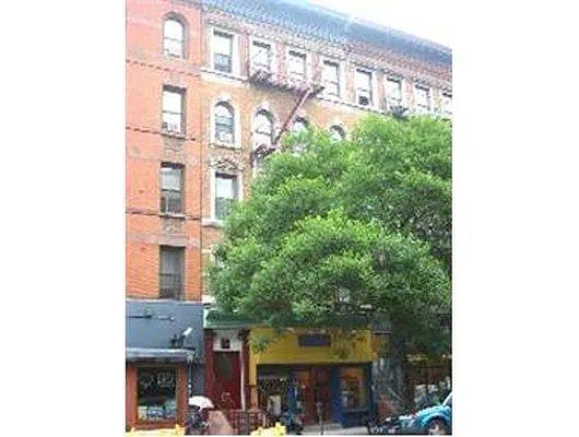 Sold by Douglas Elliman | media 14