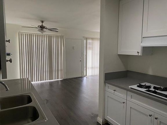 4th image of 4818 Tacana St APT 10