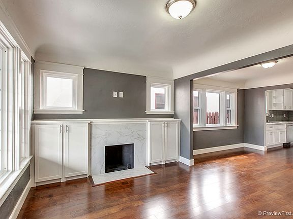 4th image of 4452 Mississippi St
