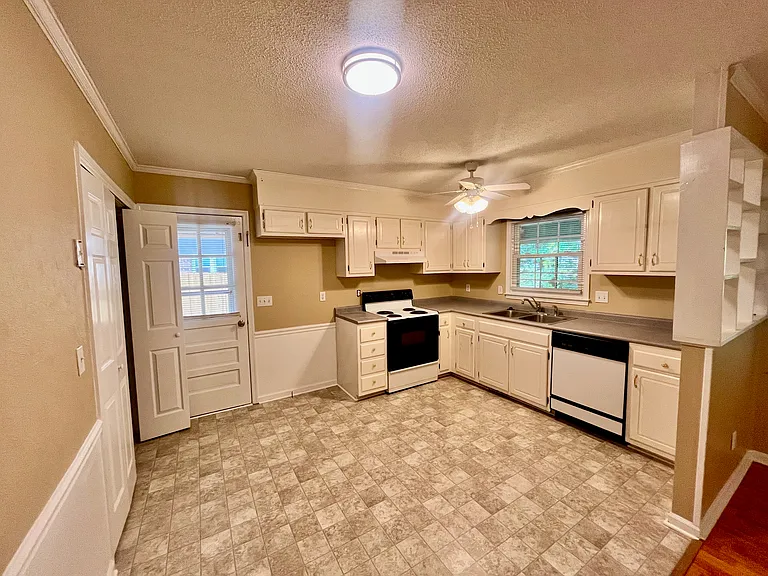 5531 McCormick Rd — Photo 3
